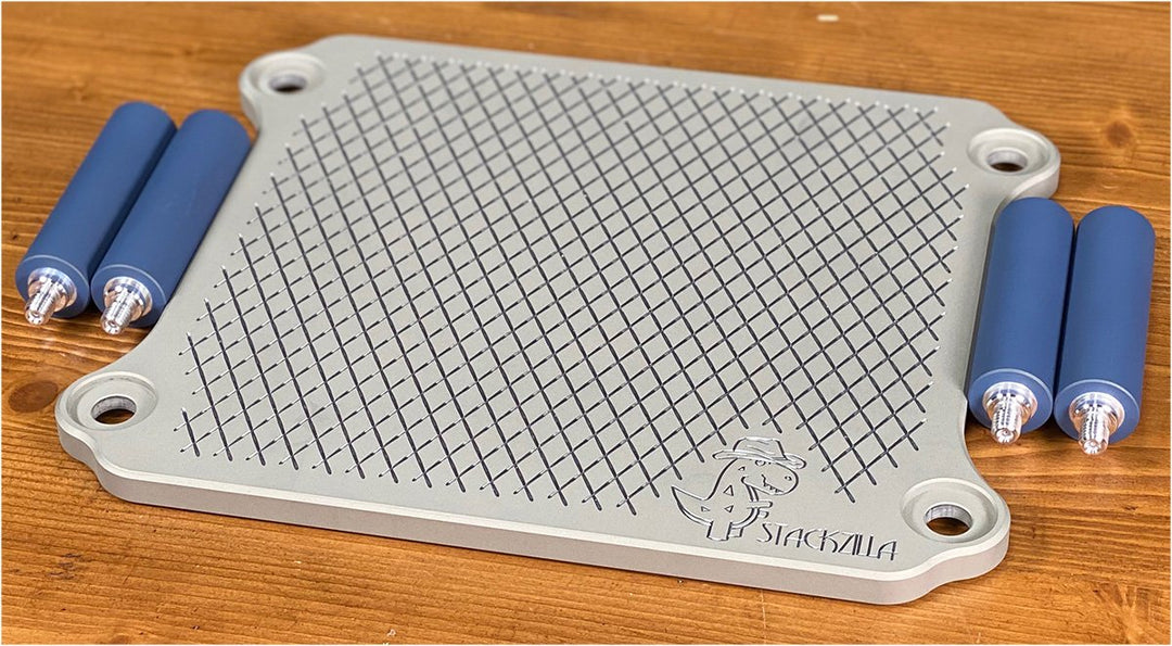 StackZilla Custom Audio Equipment Isolasi Kit Rak Tambahan