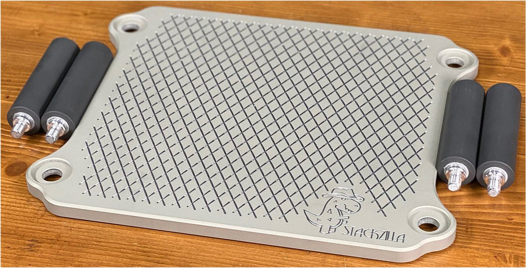 StackZilla Custom Audio Equipment Isolasi Kit Rak Tambahan